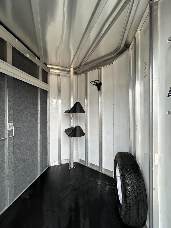 2007 Exiss 2 Horse Trailer image 11