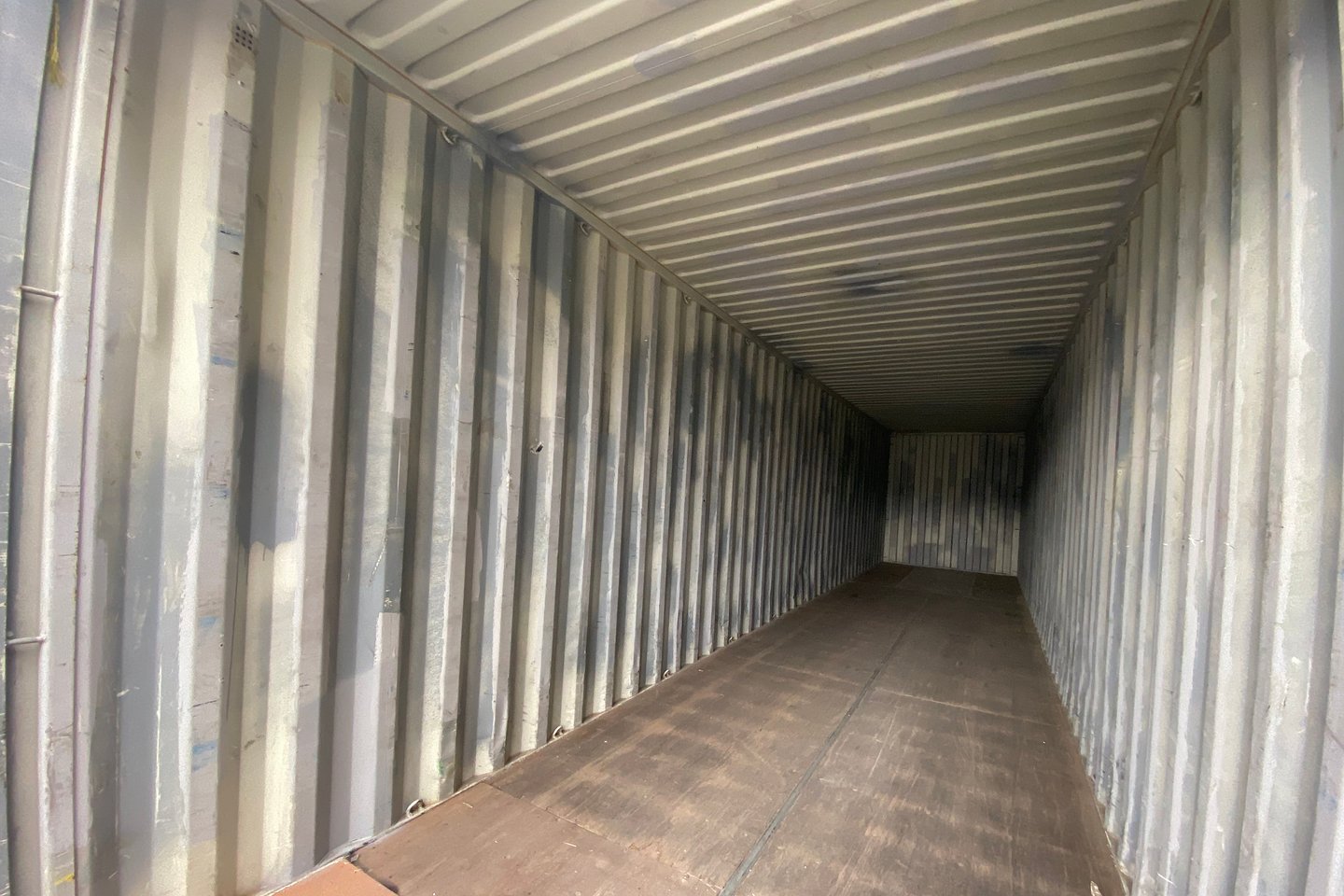40Ft Hc Used Shipping Container High Cube Wind And Watertight Ipswich image 1