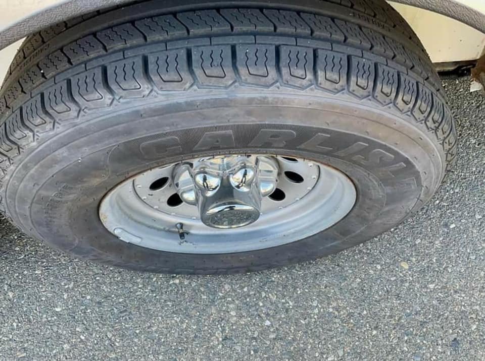 1999 Sundowner 3 Horse Trailer image 19