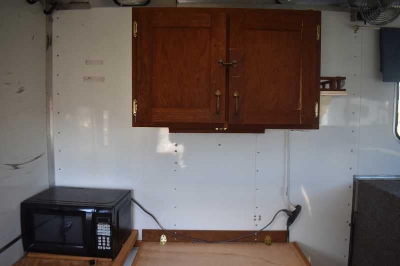 Used 1998 Silver Star 2HGN 2 Horse Trailer with 6′ Short Wall image 6
