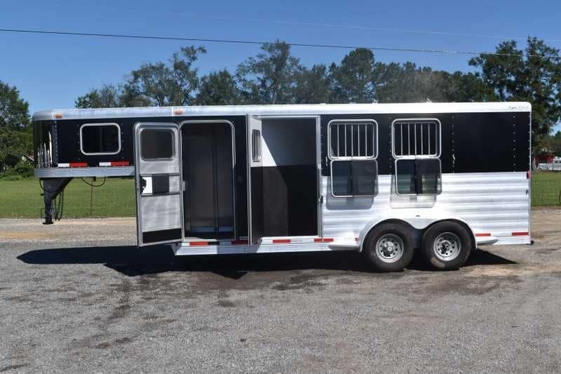Used 2013 Exiss 6300 3 Horse Gooseneck image 2