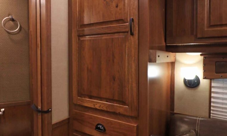 2019 Lakota Bighorn 6 Horse Side Load Trailer image 26