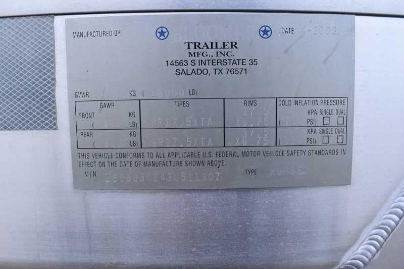 2003 Bloomer 8414LQ 4 Horse Trailer with 14′ Short Wall image 35