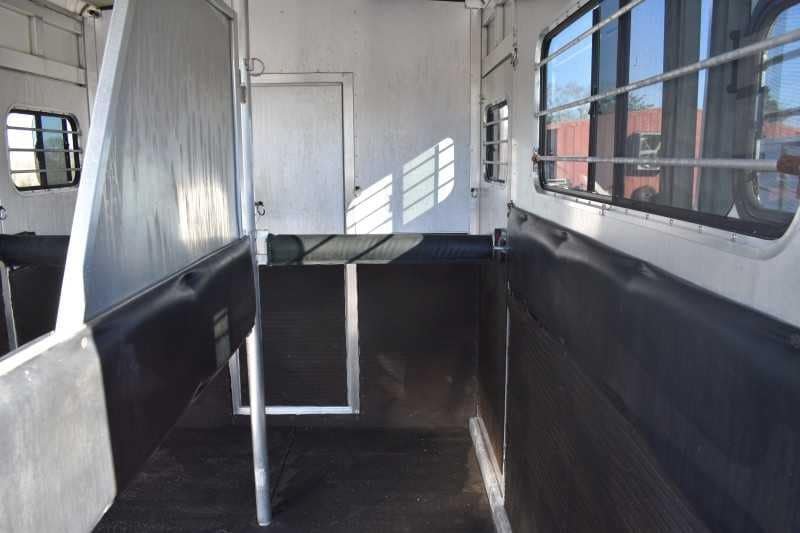 Used 1998 Silver Star 2HGN 2 Horse Trailer with 6′ Short Wall image 12