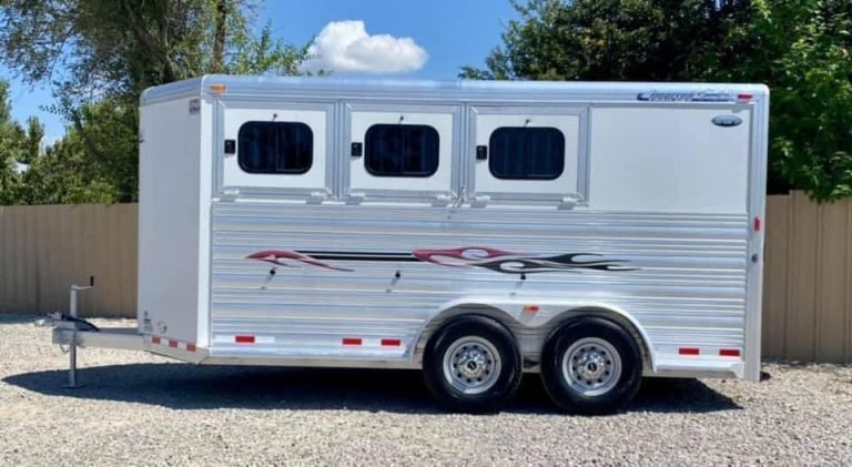2011 Cimarron 3 Horse Bumper Pull image 21