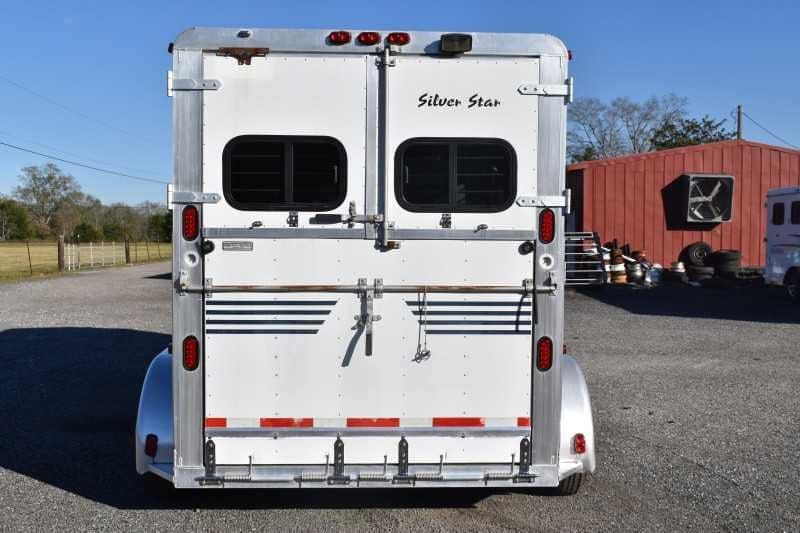 Used 1998 Silver Star 2HGN 2 Horse Trailer with 6′ Short Wall image 9