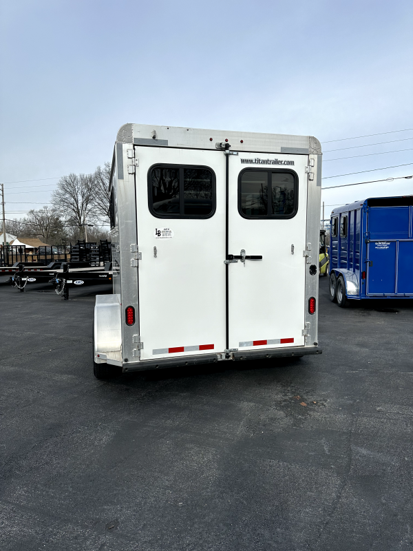 2021 Titan 2 Horse Trailer image 3