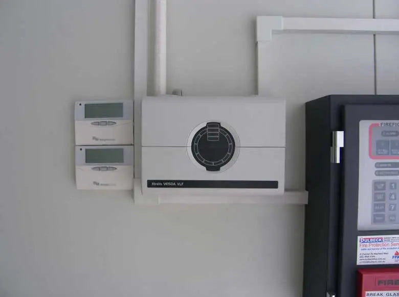 Switch Rooms image 5