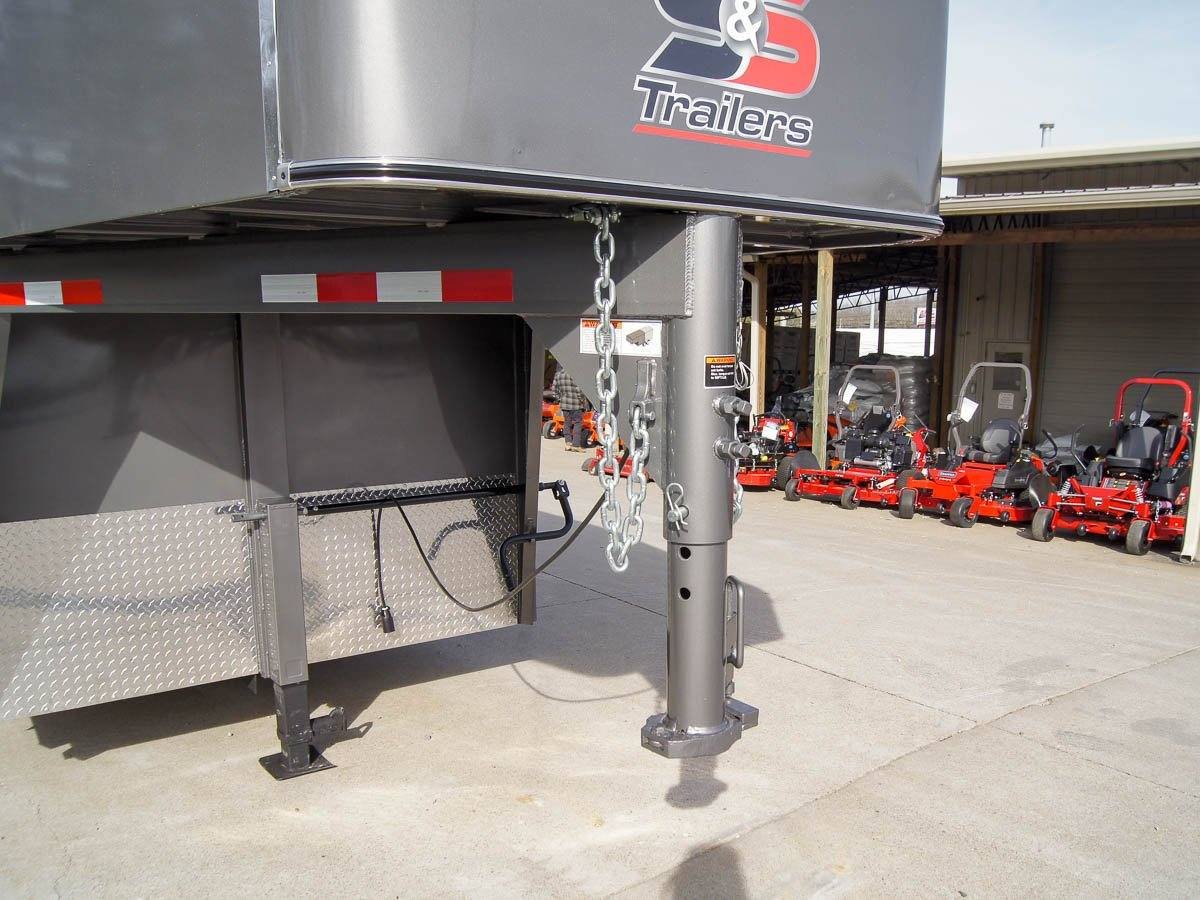 20ft Charcoal Gooseneck Livestock Cattle Trailer (2) 7K Axles image 10