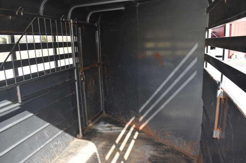 2007 WW 2HSL 2 Horse Trailer image 10