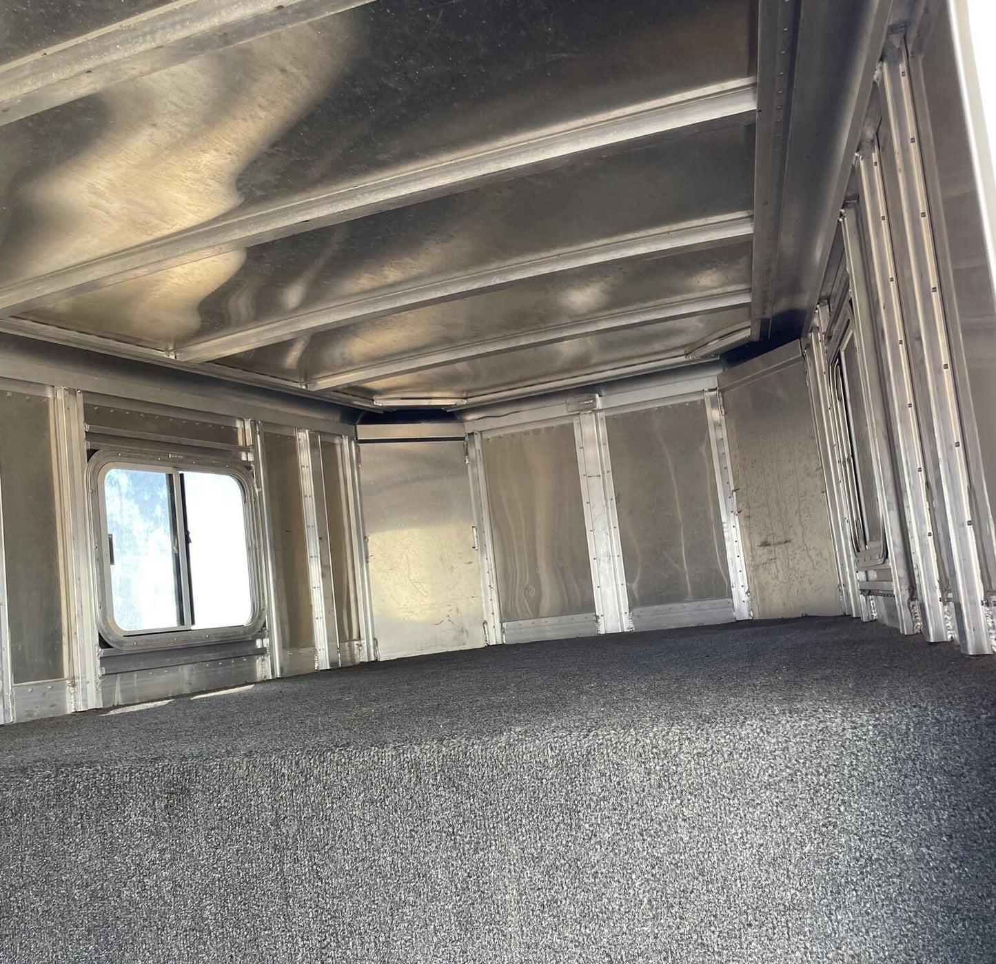 Used 2010 Featherlite 24FT Stock Combo – 2 Compartments image 6