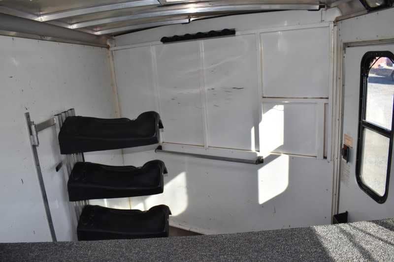 Used 2005 Sundowner 4HGN 4 Horse Trailer image 15