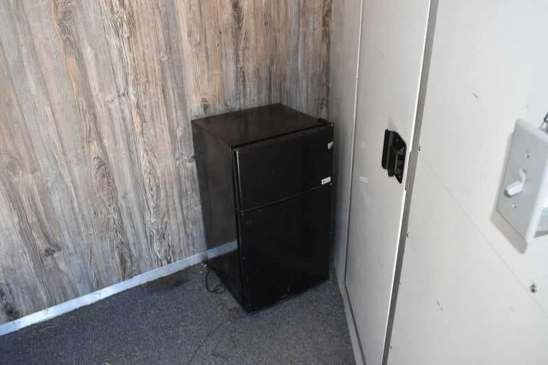 Used 2005 Silver Star 2HGNLQ 2 Horse Trailer with 4′ Short Wall image 7