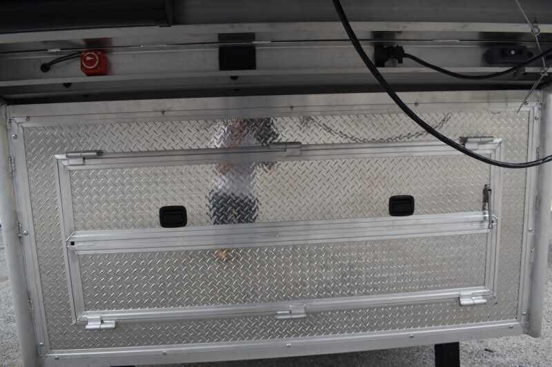 2021 Lakota BigHorn 8519TBB 5 Horse Trailer with 19′ Short Wall image 10