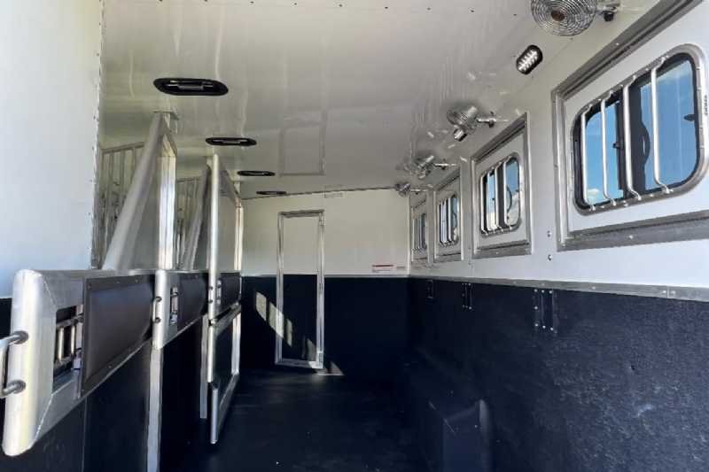 2024 Lakota Charger 8411RKGLQ 4 Horse Trailer with 11′ Short Wall image 24