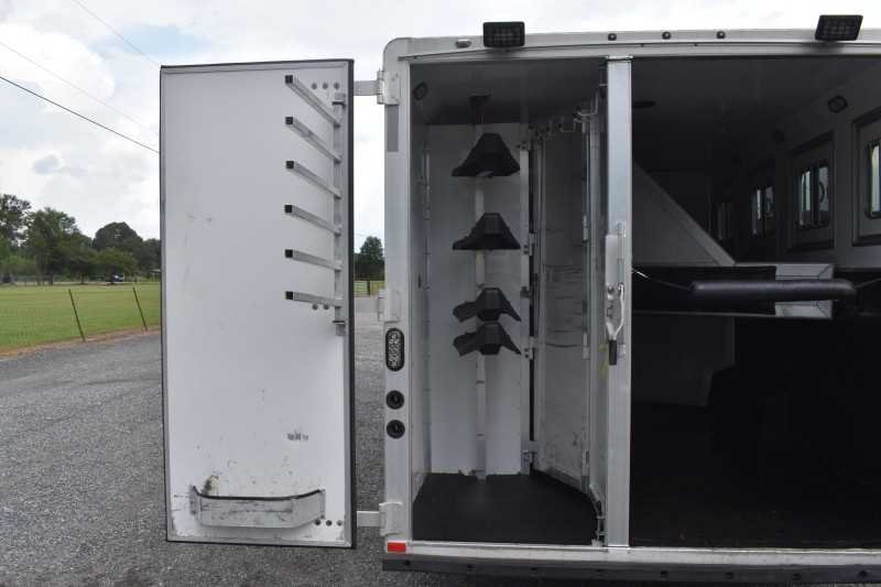 2013 Lakota Charger 8411LQ 4 Horse Trailer with 13′ Short Wall image 26