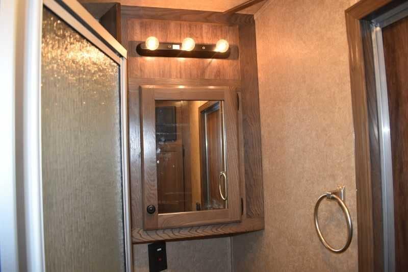 2022 Lakota Charger LQ 2 Horse Trailer with 9′ Short Wall image 22