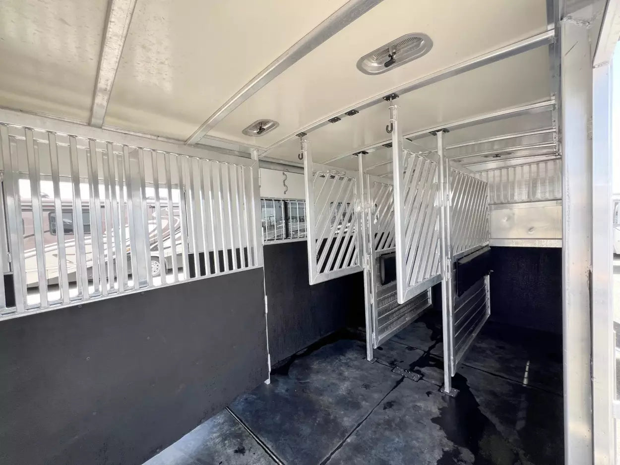 2009 Cimarron Norstar 6H Head to Head image 9