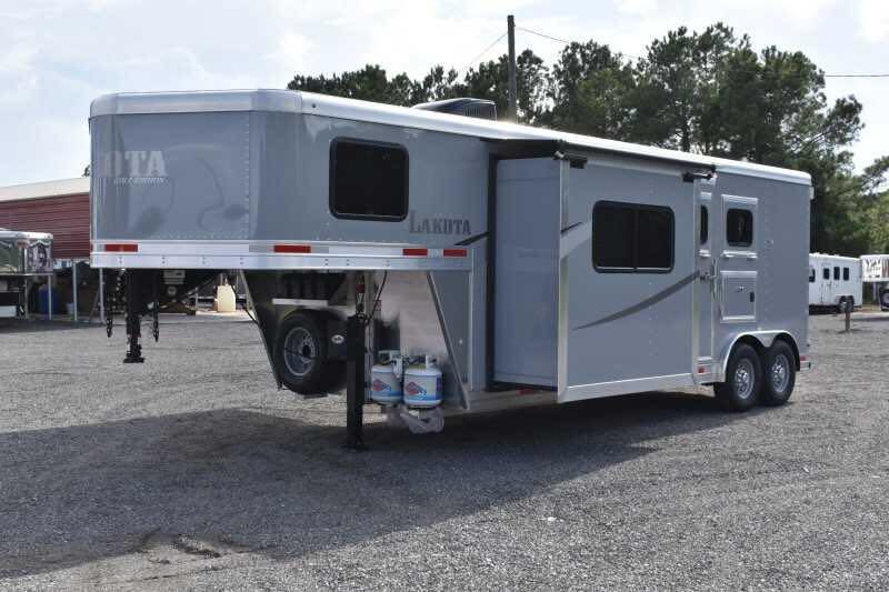 2020 Lakota Colt 8209SO 2 Horse Trailer with 9′ Short Wall image 8