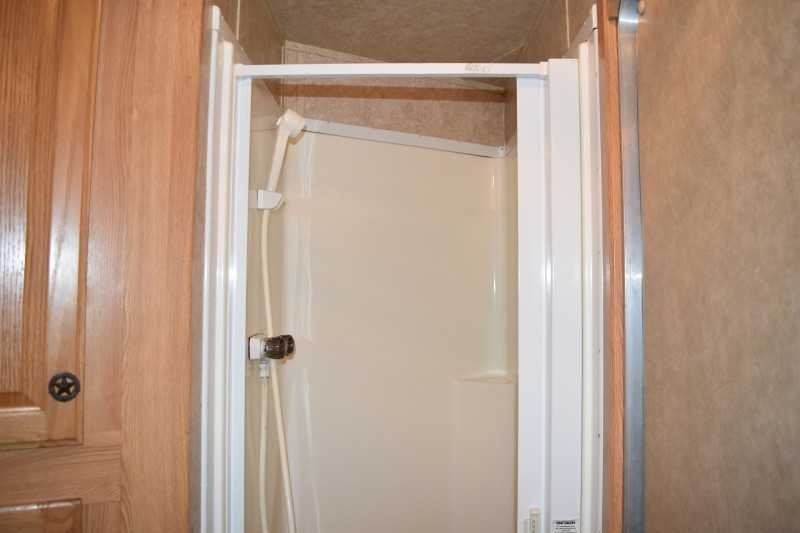 2007 American Spirit 8308LQ 3 Horse Trailer with 8′ Short Wall image 22