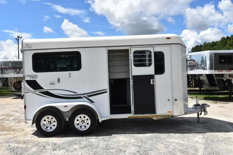 2002 Kiefer Built 2 Horse Bumper Pull image 9