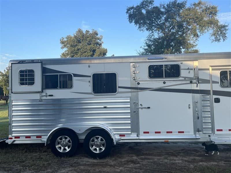 2019 4 Star 2+1 GN image 5