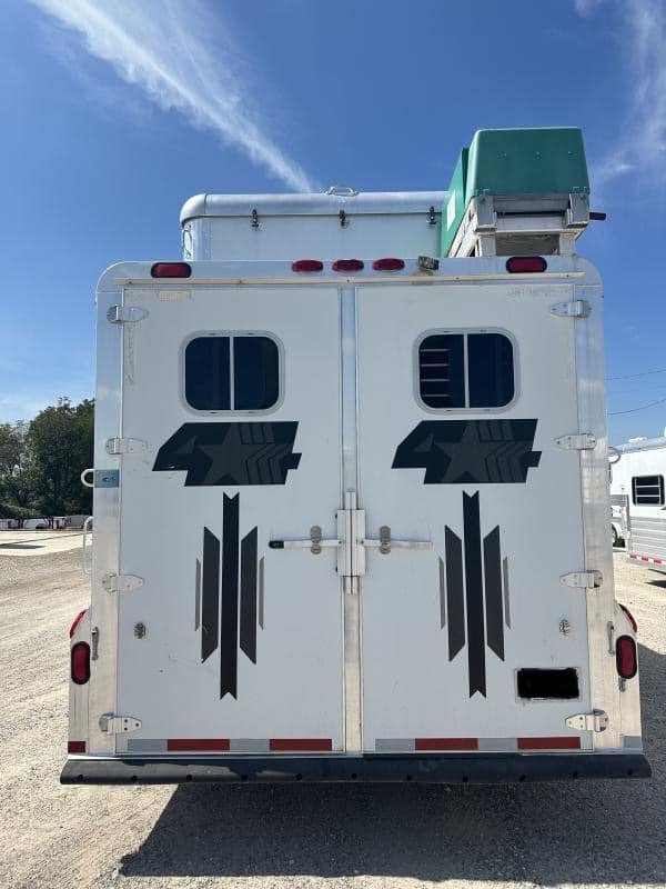 2007 4 Star 4 Horse 14′ Outlaw LQ Slide Out image 3