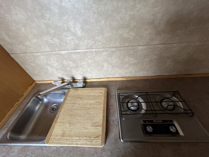 2002 Silverado 3h GN All Aluminum Weekender image 11