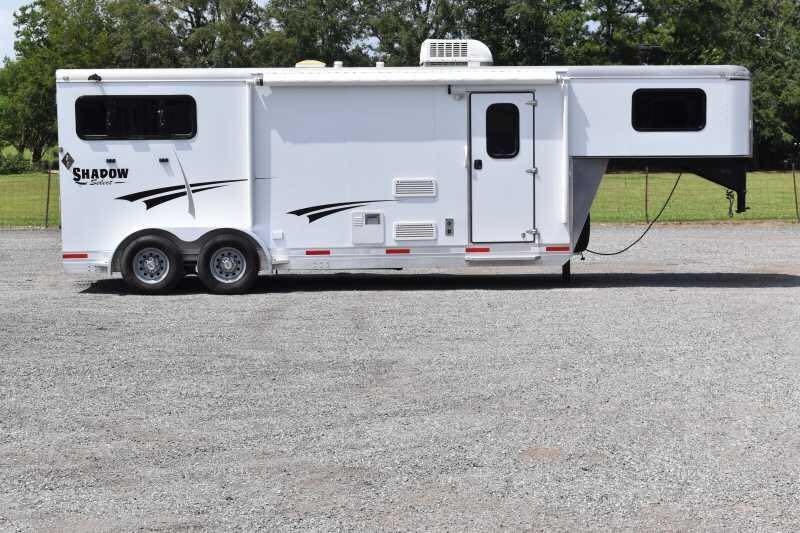 2014 Shadow 7208GLQ 2 Horse Trailer with 8′ Short Wall image 1