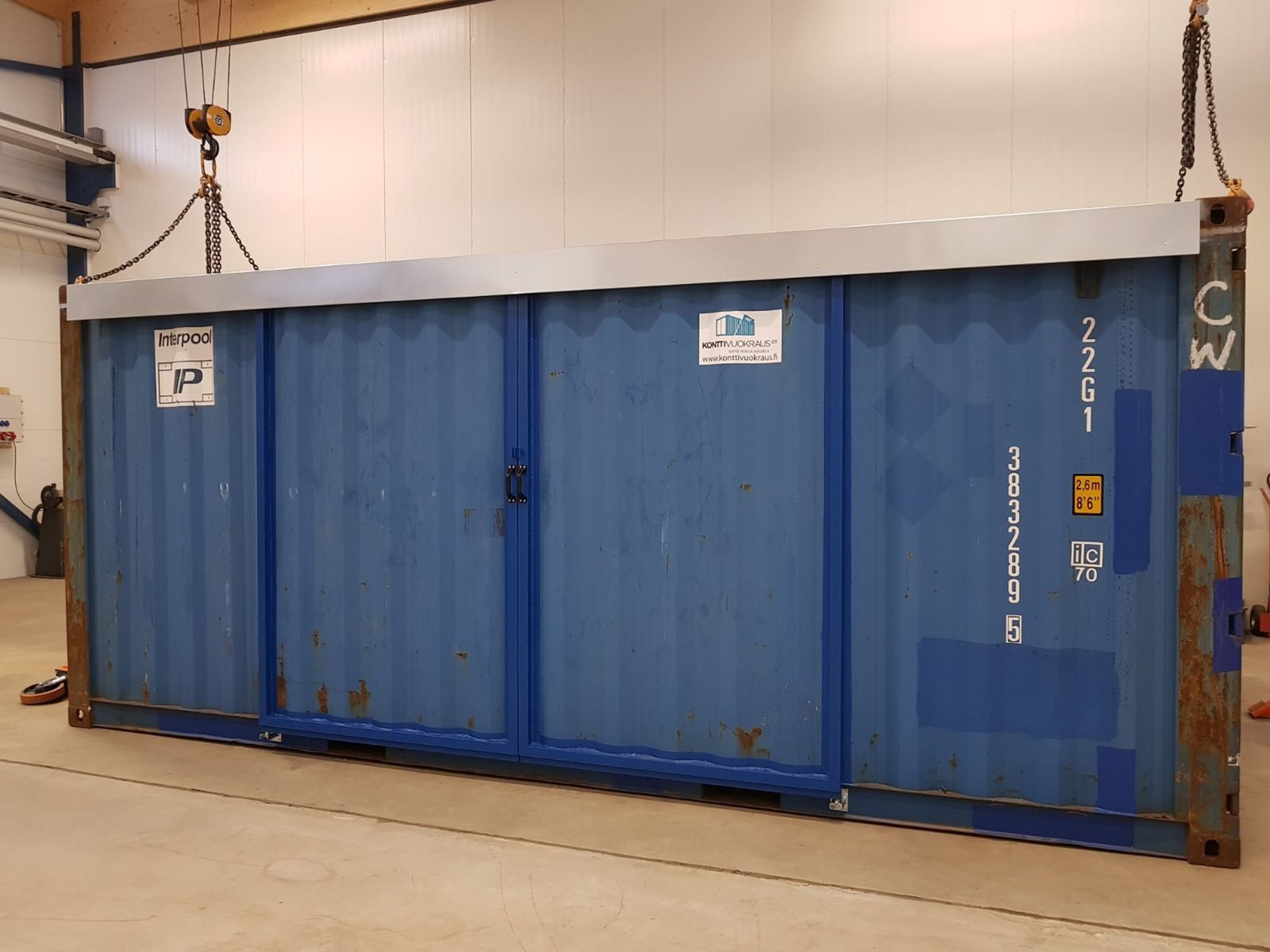 20ft Hi Cube Container (9′ 6″ high) suitable for IBC storage Sliding Door image 7