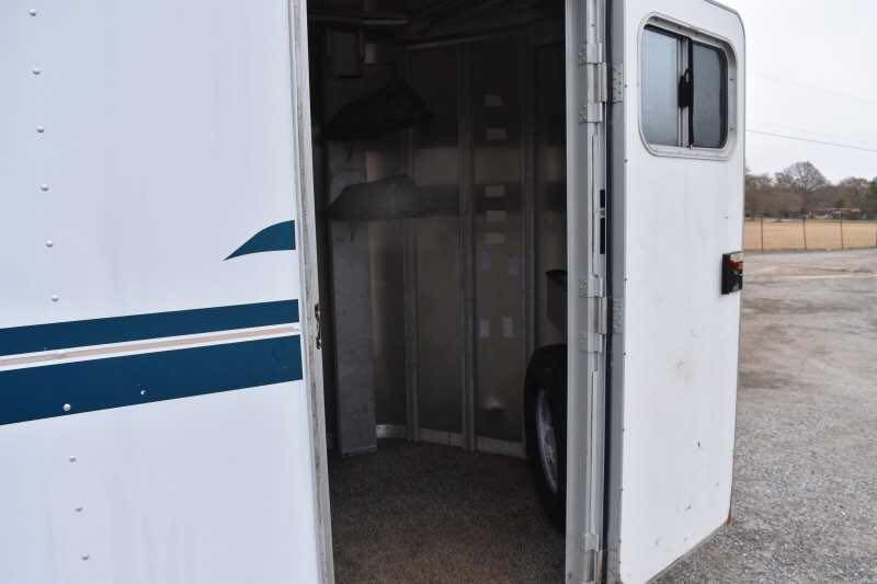 1995 Featherlite 2HSLBP 2 Horse Trailer – Aluminum Bumper Pull image 1