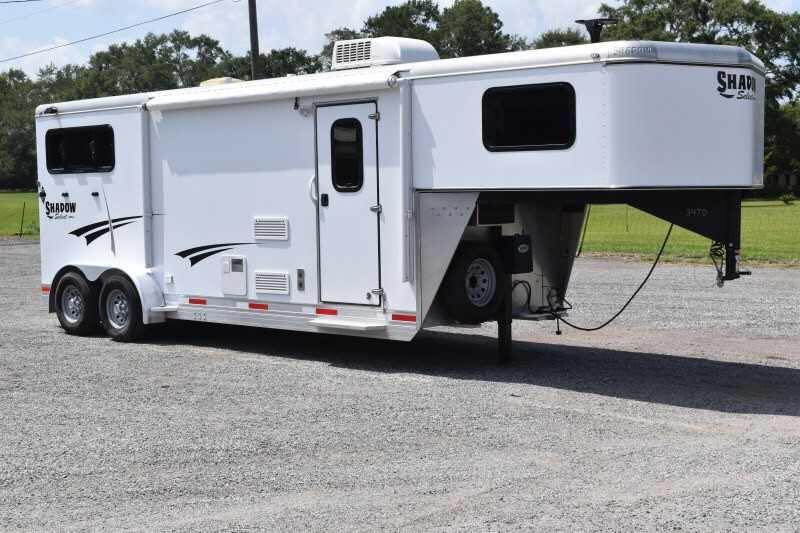 2014 Shadow 7208GLQ 2 Horse Trailer with 8′ Short Wall image 3