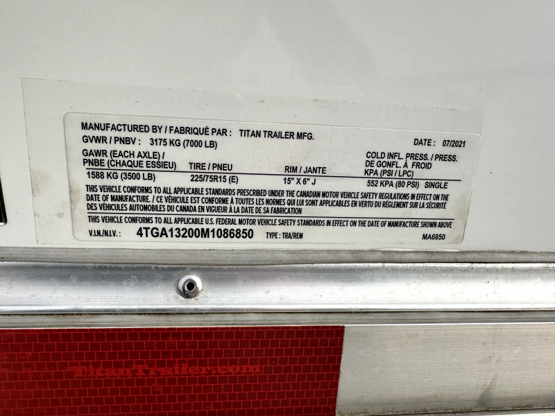 2021 Titan 2 Horse Trailer image 9