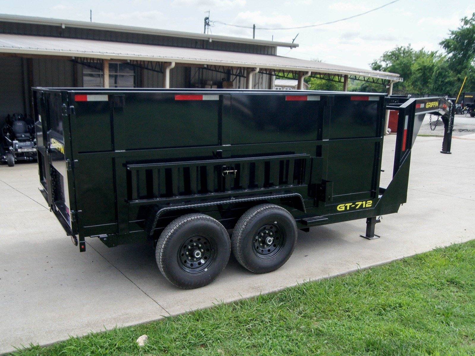 7x12 Gooseneck Hydraulic Dump Trailer with 4ft Side (2) 6K Axles image 6