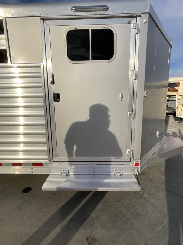 NEW 2024 Elite Trailers 5 Horse Stock Combo BP Horse Trailer image 20