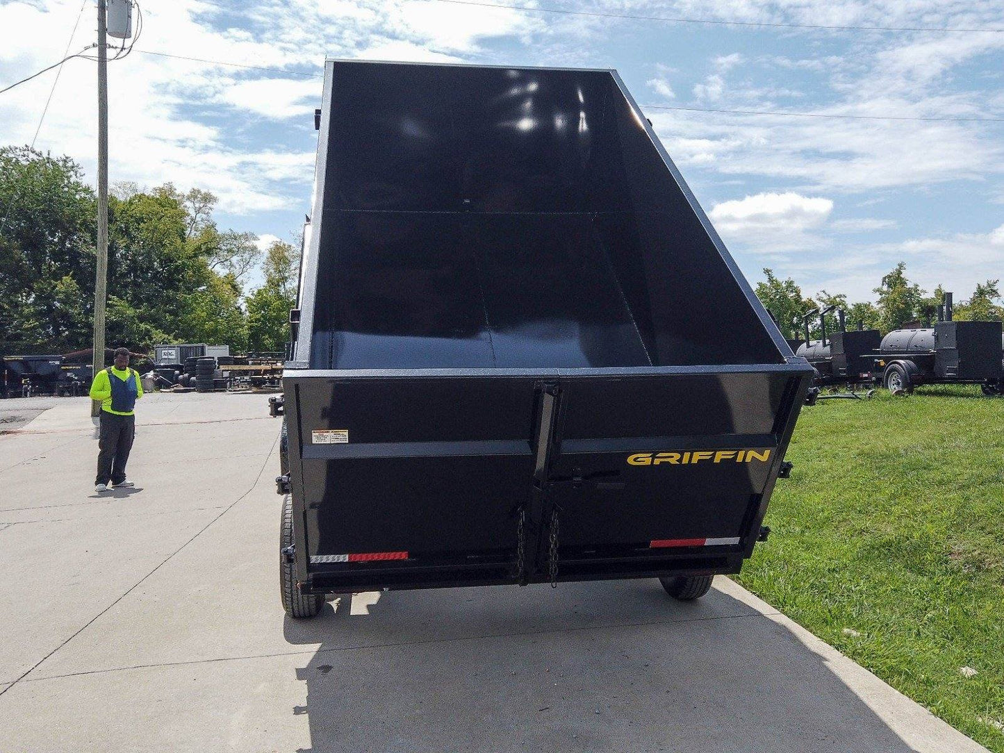 7x12 Gooseneck Hydraulic Dump Trailer with 4ft Side (2) 6K Axles image 11