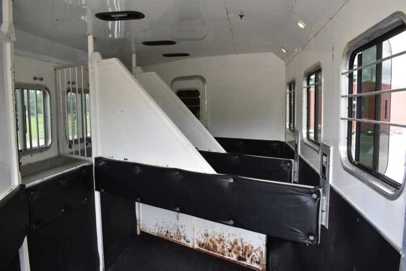 2007 American Spirit 8410GLQ 4 Horse Trailer with 10′ Short Wall image 32