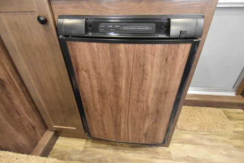 2018 Lakota Charger LQ Stock Trailer with 9′ Short Wall image 16