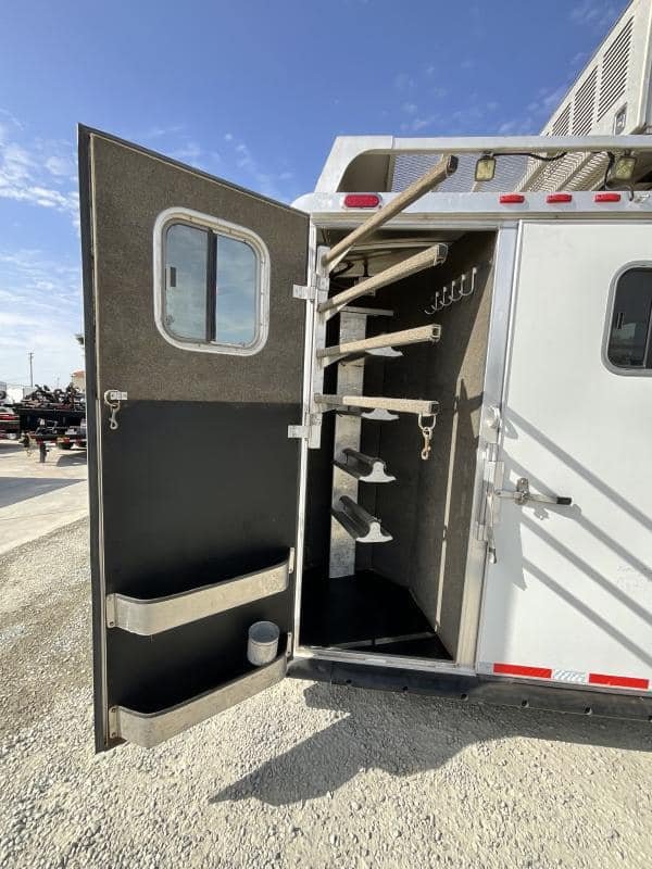 2008 4-Star Trailer 4 horse 12ft Outlaw LQ image 23