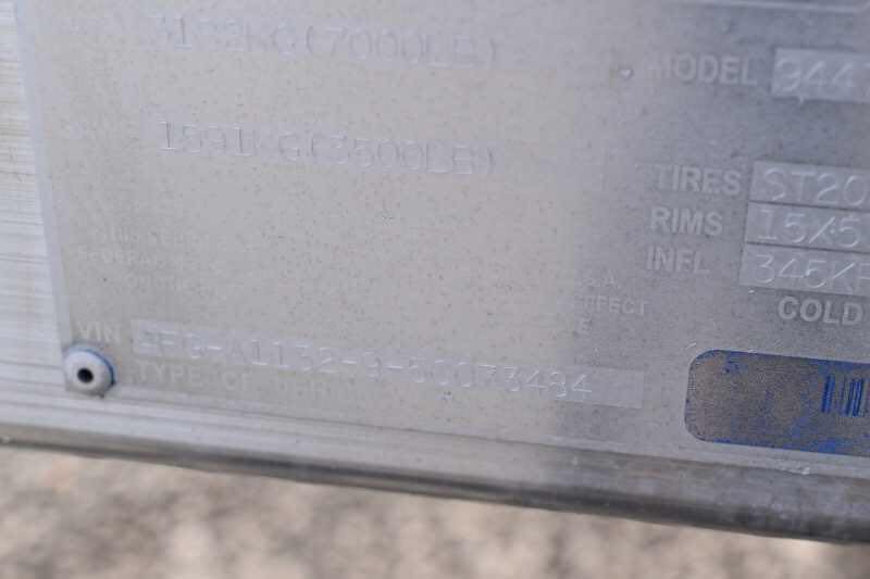 2005 Featherlite 2HST 2 Horse Trailer image 12