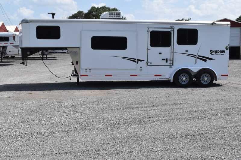 2014 Shadow 7208GLQ 2 Horse Trailer with 8′ Short Wall image 6