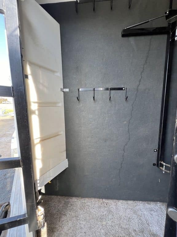 2020 Trails West Sierra Gooseneck 4 Horse image 17