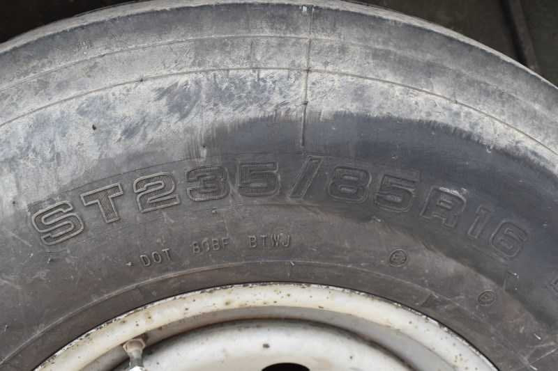 2007 American Spirit 8410GLQ 4 Horse Trailer with 10′ Short Wall image 36