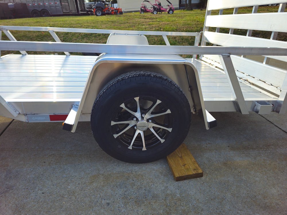 6.4' X 10' Gorilla Aluminum Utility Trailer 3,500lb Axle image 4