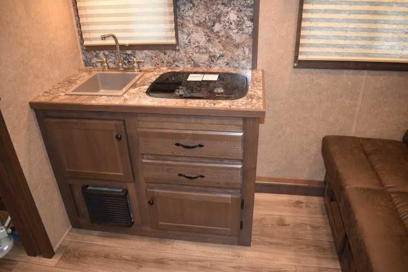 2022 Lakota Charger LQ 2 Horse Trailer with 9′ Short Wall image 11