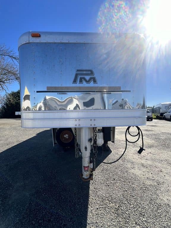 2009 Platinum Coach 3 H 16′ SW w/Outlaw Conversion image 10