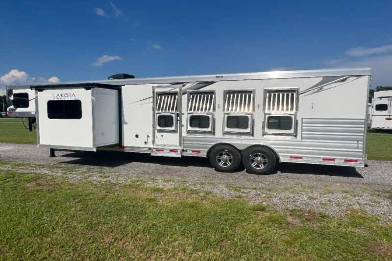 2024 Lakota Charger 8411RKGLQ 4 Horse Trailer with 11′ Short Wall image 1