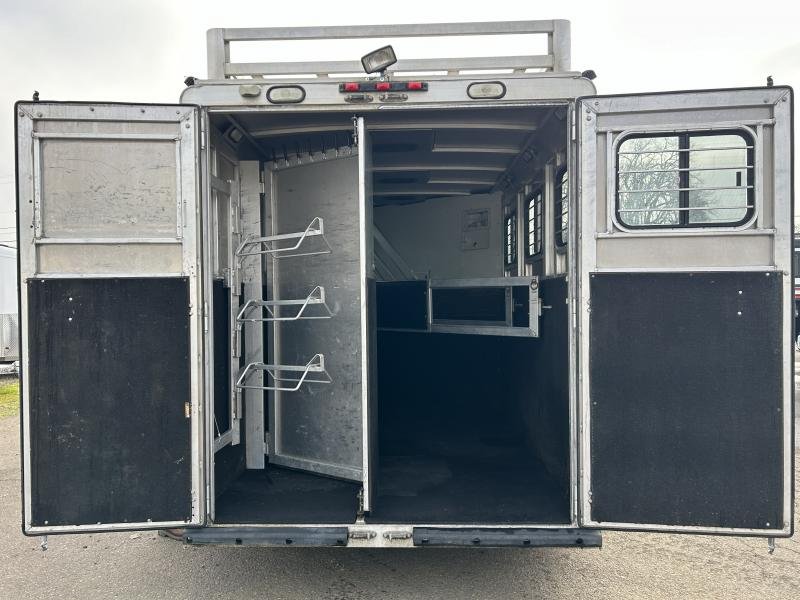 2002 Silverado 3h GN All Aluminum Weekender image 5