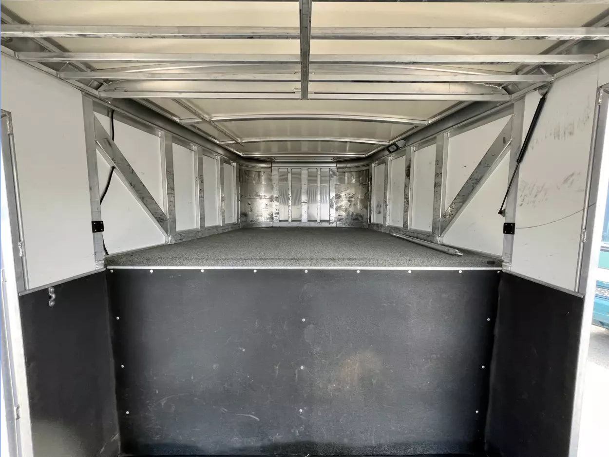 2009 Cimarron Norstar 6H Head to Head image 7