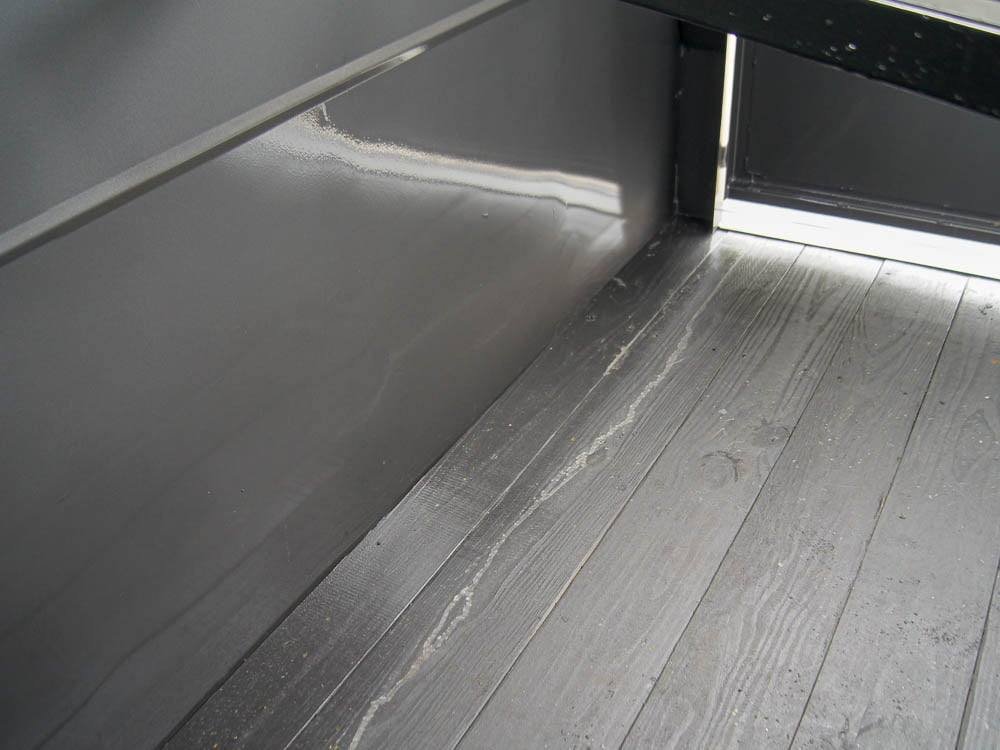 14ft Charcoal Horse Livestock Cattle Trailer (2) 3,500lb Axles with Dressing Room image 16